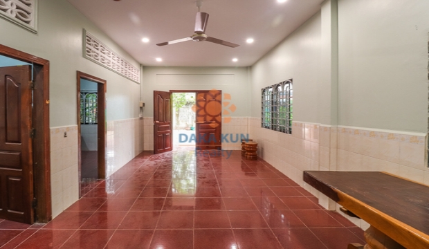 2 Bedrooms House for Rent in Siem Reap city-Svay Dangkum