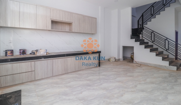 3 Bedrooms Flat House for Sale in Siem Reap