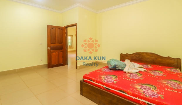 2 Bedrooms House for Rent in Siem Reap-Svay Dangkum