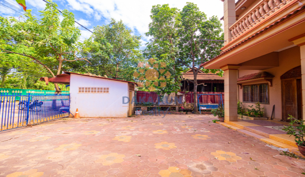 6 Bedrooms House for Rent in Siem Reap-Riverside