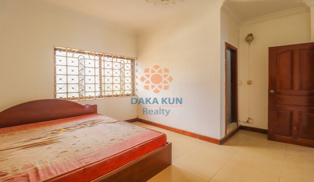 5 Bedrooms House for Sale in Siem Reap-Svay Dangkum