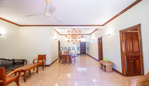 2 Bedrooms Apartment for Rent in Krong Siem Reap-Svay Dangkum