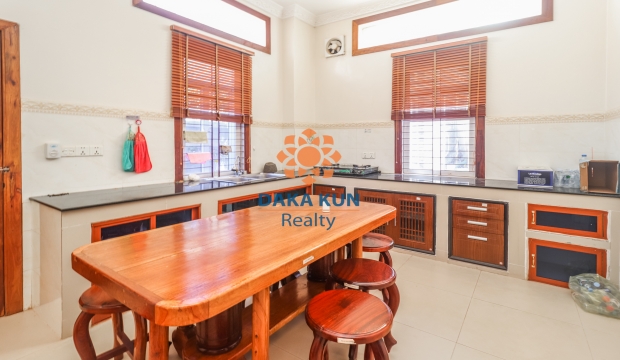 3 Bedrooms House for Rent in Siem Reap-Svay Dangkum