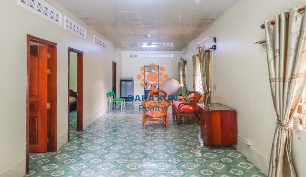 Wooden House for Rent in Siem Reap - Sala Kamruek