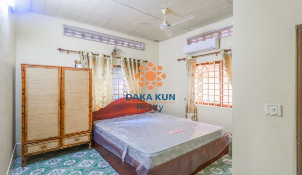 Wooden House for Rent in Siem Reap - Sala Kamruek