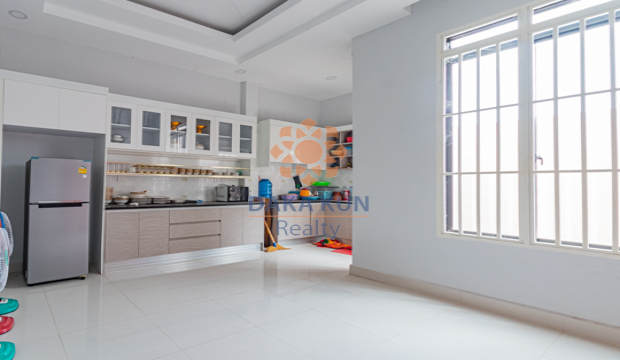 Urgent Sale House For sale in Siem Reap-Kandake