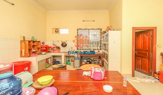 Urgent Sale, 4 Bedrooms House in Siem Reap-Sala Kamreuk