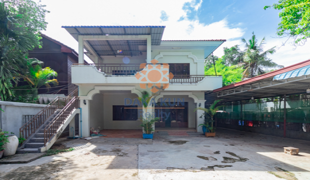 8 Bedrooms House For Rent in Sla Kram, Krong Siem Reap