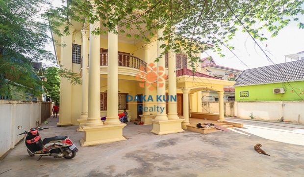 Urgent Sale, 4 Bedrooms House in Siem Reap-Sala Kamreuk