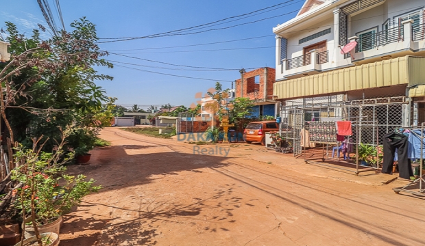 House for Sale in Siem Reap city-Sala Kamreuk