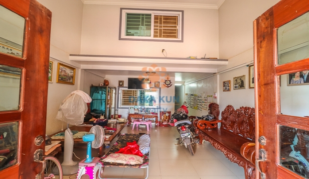 House for Sale in Siem Reap city-Sala Kamreuk