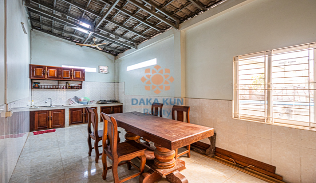 4 Bedrooms House for Rent in Krong Siem Reap-Sla Kram