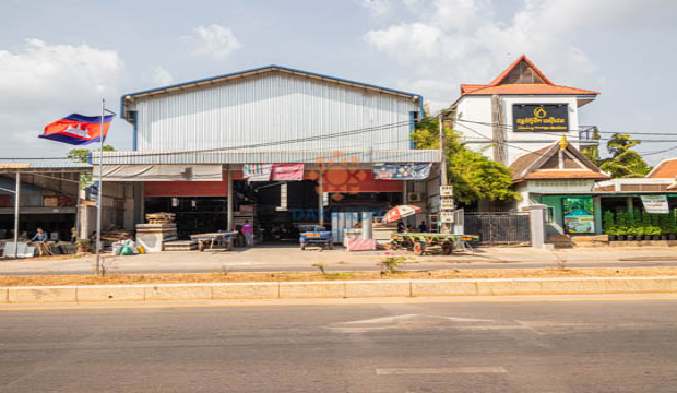 House and Warehouse for Rent in Krong Siem Reap-Sala Kamreuk