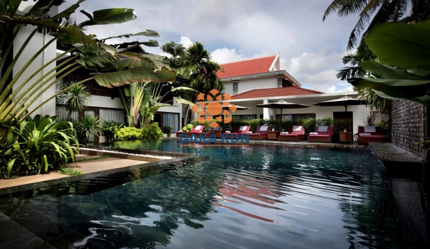 12 Bedrooms Hotel for Sale with Swimming Pool in Siem Reap