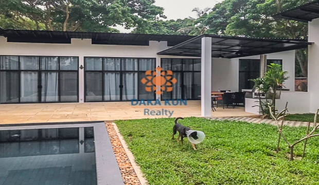 Urgent Sale Villa in Svay Dongkum, Siem Reap