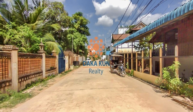 Urgent Sale Land near Sala Komreuk-Siem Reap