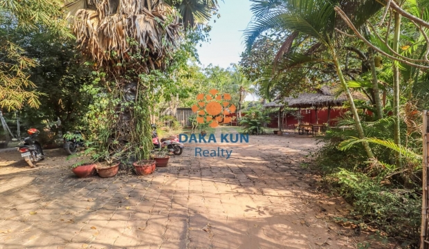 Wooden Houses for Rent with Swimming Pool in Siem Reap-Sala Kamreuk