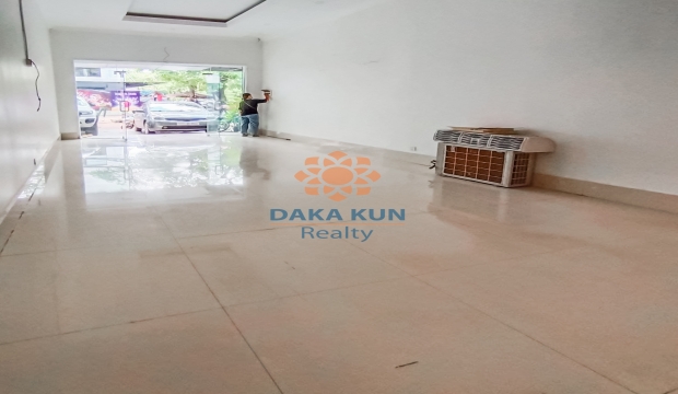 Shophouse for Rent in Svay Dangkum, Siem Reap city