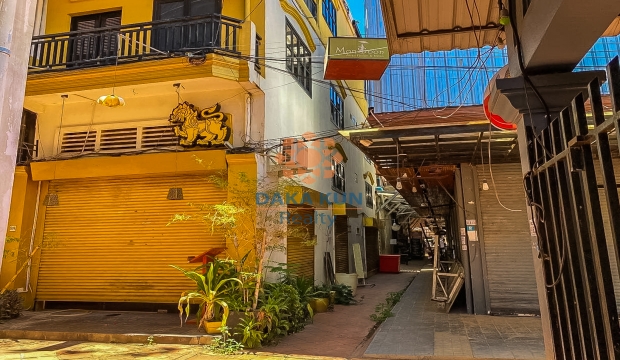 House for Sale near Night Market area, Siem Reap