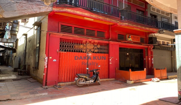 Shophouse for Sale in Siem Reap-Pub Street