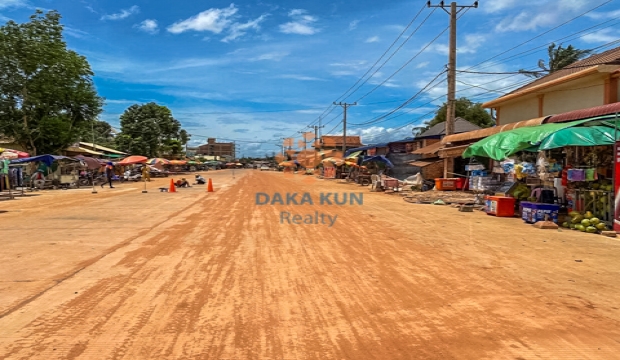 Urgent Sale Land near​ Khnar Market- Siem Reap