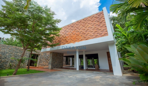 Modern Villa for Rent in Siem Reap-Sala Kamreuk