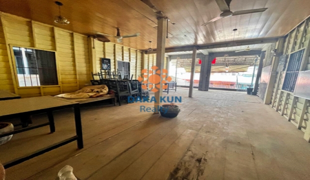 Shophouse for Rent near Pub Street, Siem Reap city