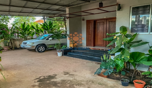 4 Bedrooms House for Rent in Siem Reap - Sla Kram