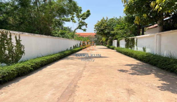 Land for Sale in Krong Siem Reap-near Tmor Meas Rd