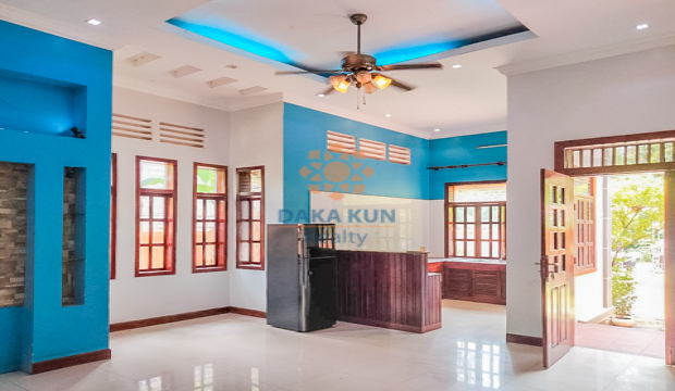 2 Bedrooms House for Rent in Krong Siem Reap-Sala Kamreuk