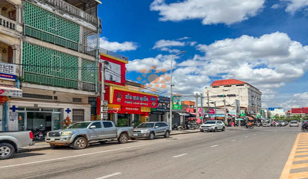 Flathouse for Sale in Krong Siem Reap-Central location