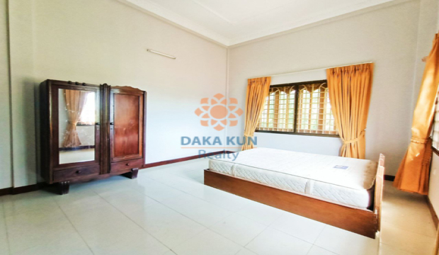 5 Bedrooms House for Rent in Krong Siem Reap-Svay Dangkum