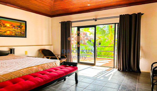 Hotel for Sale in Krong Siem Reap-Sala Kamreuk