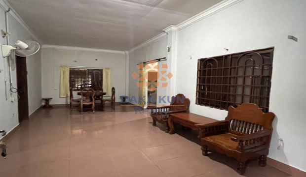 2 Bedrooms House for Rent in Svay Dangkum /Siem Reap City