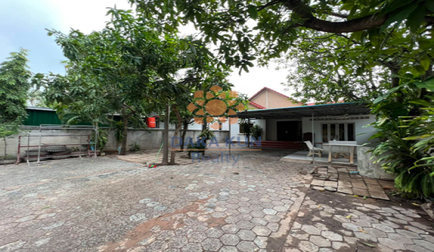 2 Bedrooms House for Rent in Svay Dangkum /Siem Reap City