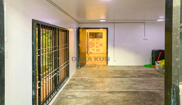 Office Space for Rent in Siem Reap City-Riverside