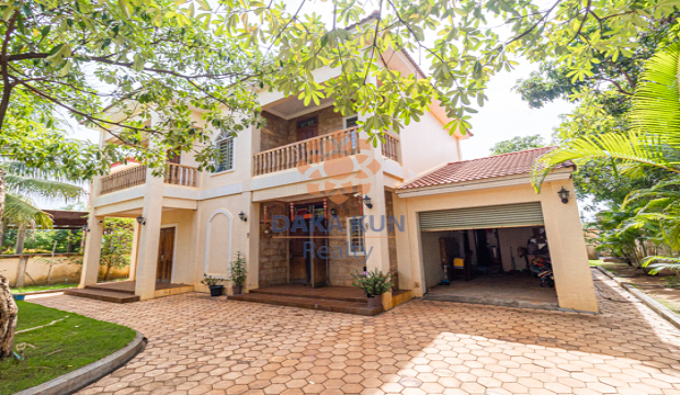 4 Bedrooms Villa for Sale in Siem Reap-Svay Dangkum