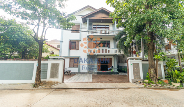 Apartment Building for Sale in Krong Siem Reap- Svay Dangkum