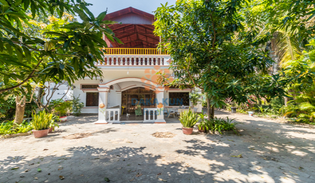 4 Bedrooms House for Rent in Krong Siem Reap-Sla Kram