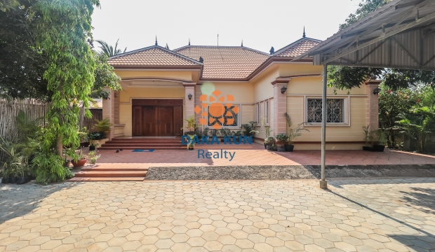 3 Bedrooms House for Rent in Siem Reap-Sala Kamreuk