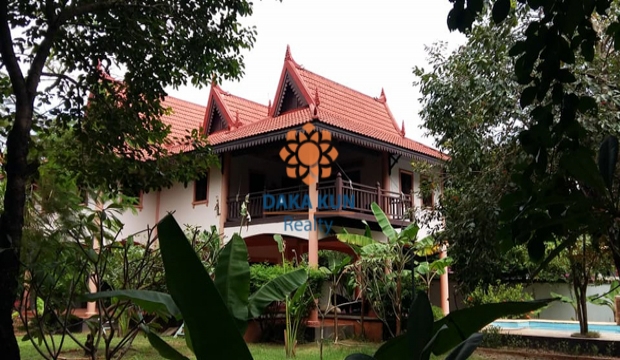 5 Bedrooms House for Rent with Private Swimming Pool in Siem Reap