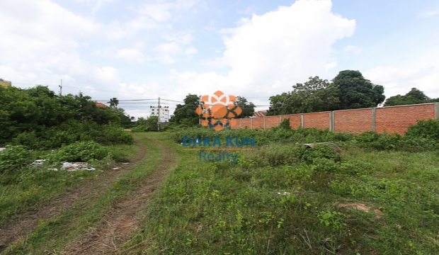 Urgent Sale Land near Singapore School -Siem Reap