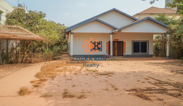 3 Bedrooms House for Rent in Siem Reap-Svay Dangkum