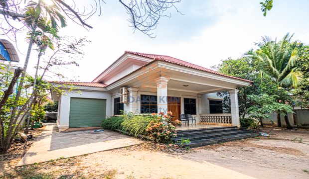 House for Sale in Siem Reap-Sala Kamreuk