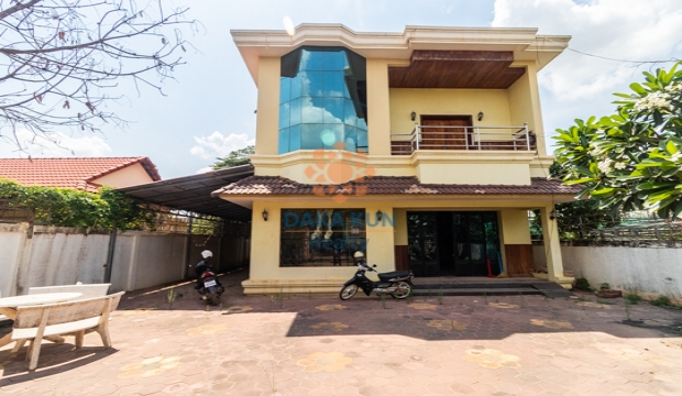 3 Bedrooms House for Rent in Siem Reap - Sala Kamreuk