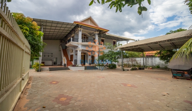 House for Sale in Siem Reap - near Riverside