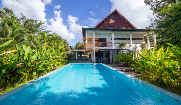 5 Bedrooms Villa for Rent in Krong Siem Reap-Sala Kamreuk