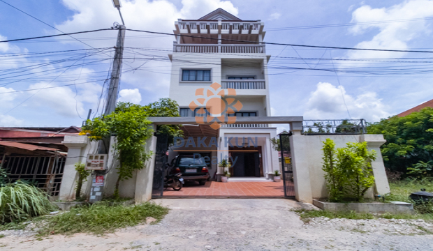 6 Bedrooms House For Rent In Siem Reap City-Svay Dangkum