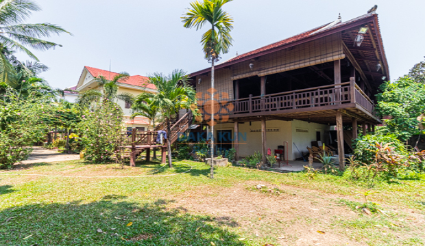 Wooden House for sale in Svay Dangkum, Krong Siem Reap