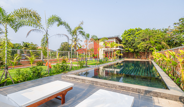 2 Bedrooms Villa for Rent with Swimming Pool in Krong Siem Reap